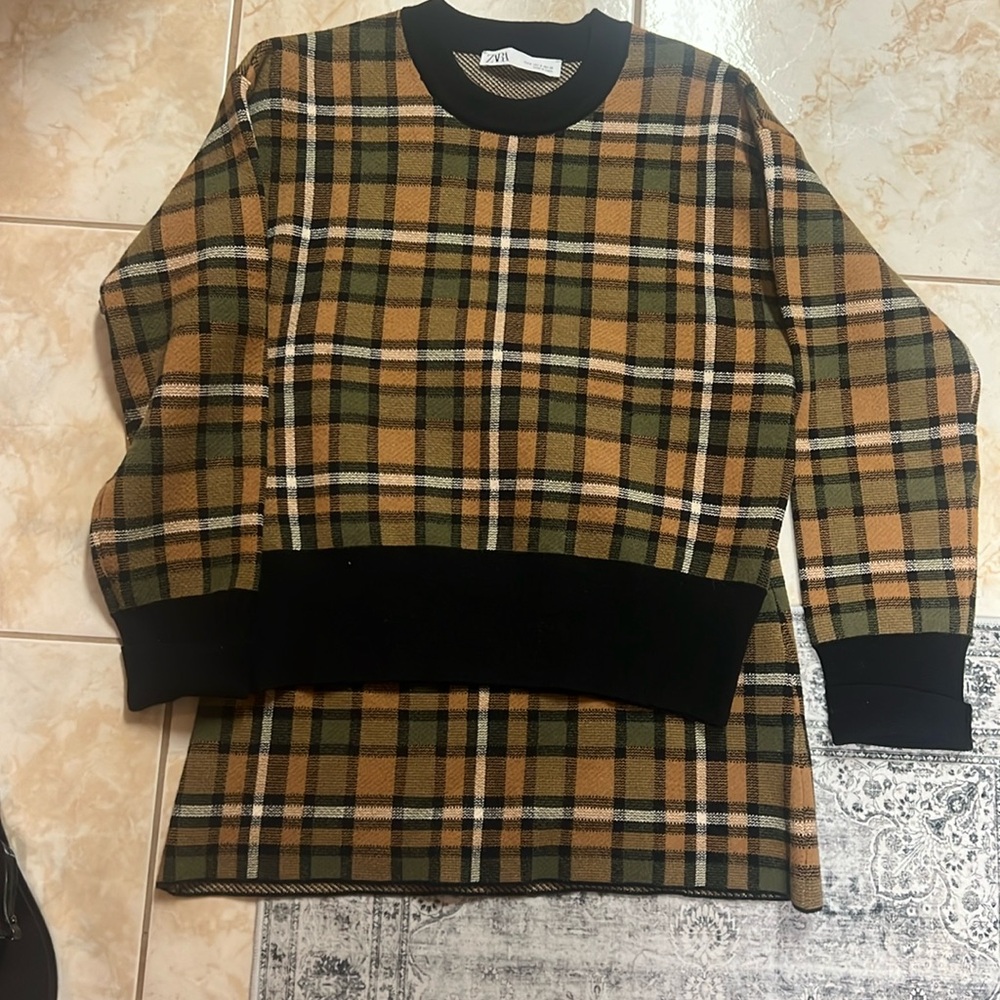 Zara crew neck and skirt set